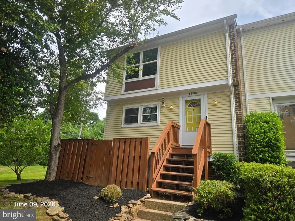 Unit for sale at 18800 PINE RIDGE LANE, GERMANTOWN, MD 20874