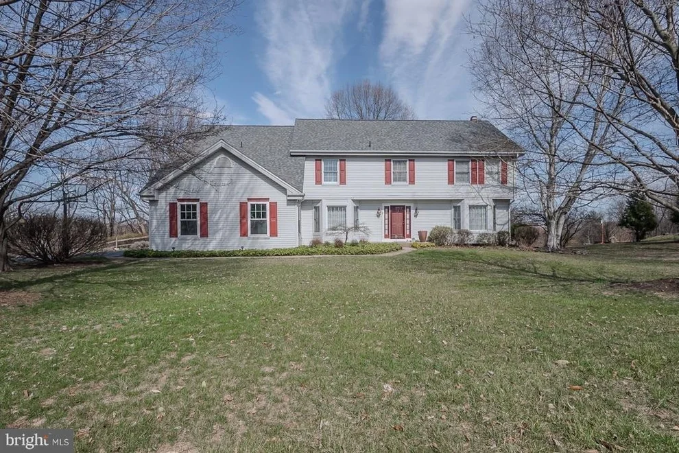 Unit for sale at 4 SULLIVAN CHASE DRIVE, AVONDALE, PA 19311