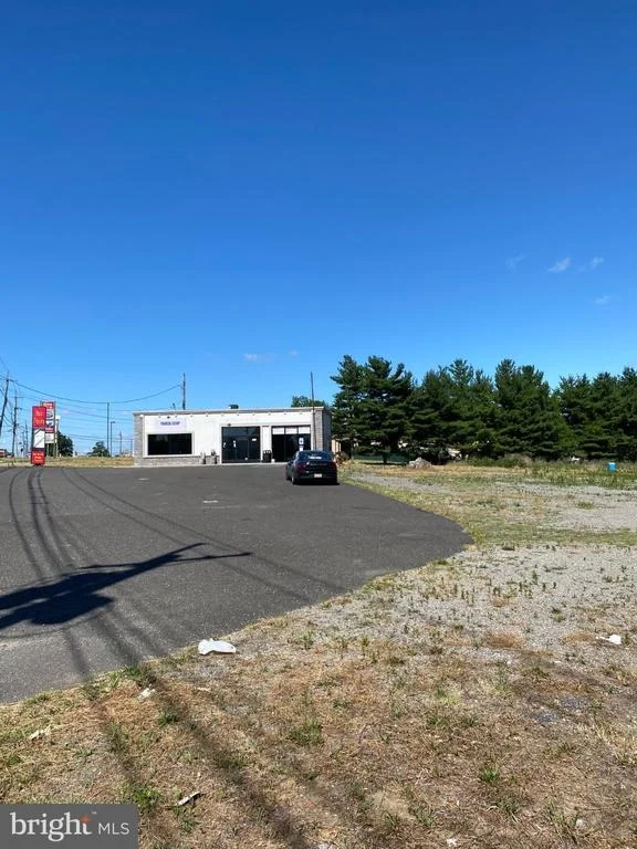 Unit for sale at 2913 ROUTE 130 S, DELRAN, NJ 08075