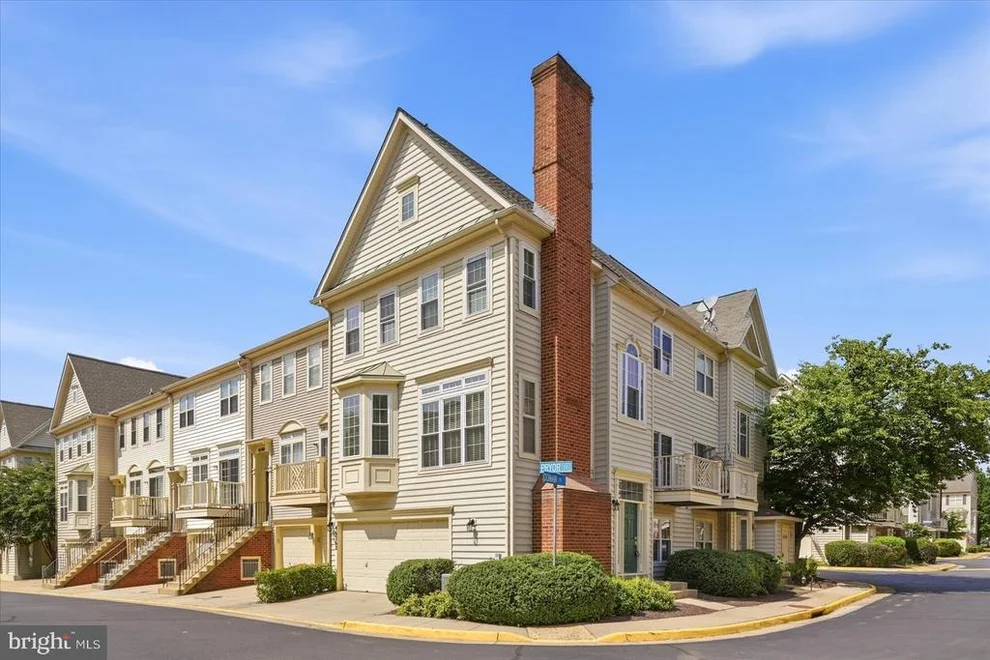 Unit for sale at 46362 PRYOR SQUARE, STERLING, VA 20165