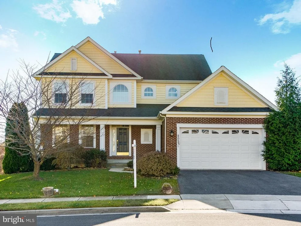 Unit for sale at 2023 BUTTERFIELD OVAL, FREDERICK, MD 21702
