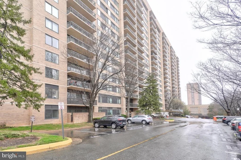Unit for sale at 3713 S GEORGE MASON DRIVE, FALLS CHURCH, VA 22041