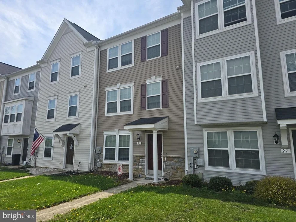 Unit for sale at 23 PRIVATE COURT, BUNKER HILL, WV 25413