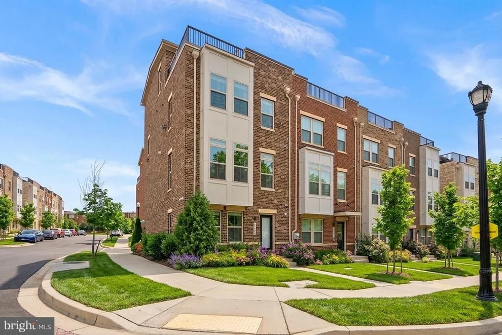 Unit for sale at 6100 NORTHWEST DRIVE, HYATTSVILLE, MD 20782