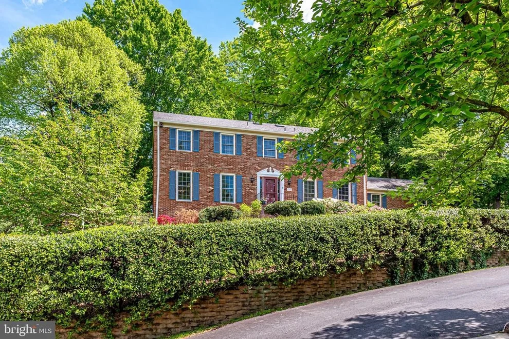 Unit for sale at 5815 BENT TWIG ROAD, MCLEAN, VA 22101