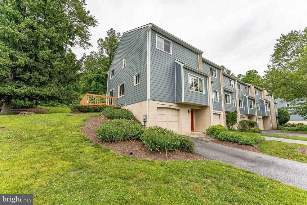 Unit for sale at 301 S POINT DRIVE, CHADDS FORD, PA 19317