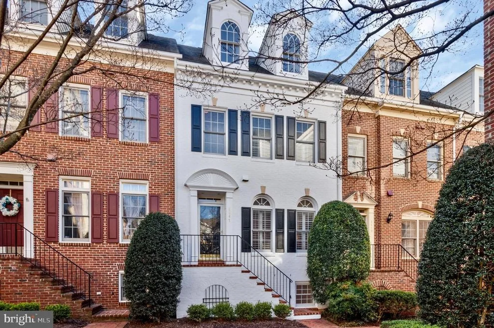 Unit for sale at 8847 ASHGROVE HOUSE LANE, VIENNA, VA 22182