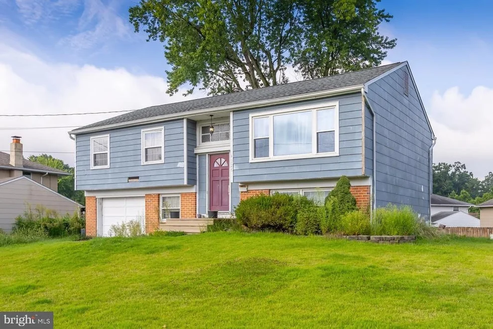 Unit for sale at 226 MARDALE DRIVE, SOMERDALE, NJ 08083