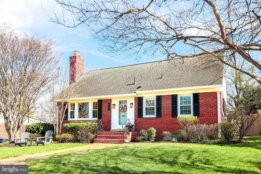 Unit for sale at 512 CRESTWOOD DRIVE, ALEXANDRIA, VA 22302
