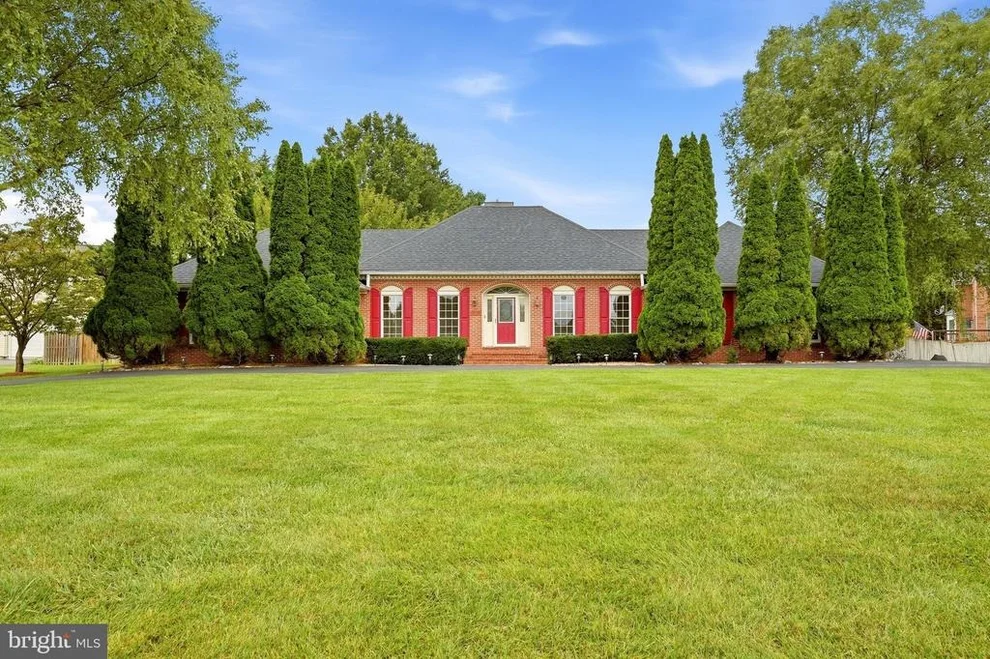Unit for sale at 323 EASTLAND DRIVE, CHARLES TOWN, WV 25414