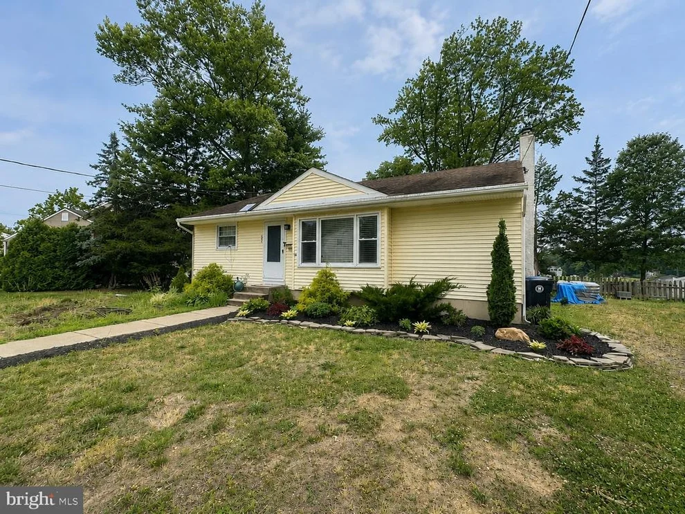 Unit for sale at 603 IVYSTONE LANE, CINNAMINSON, NJ 08077