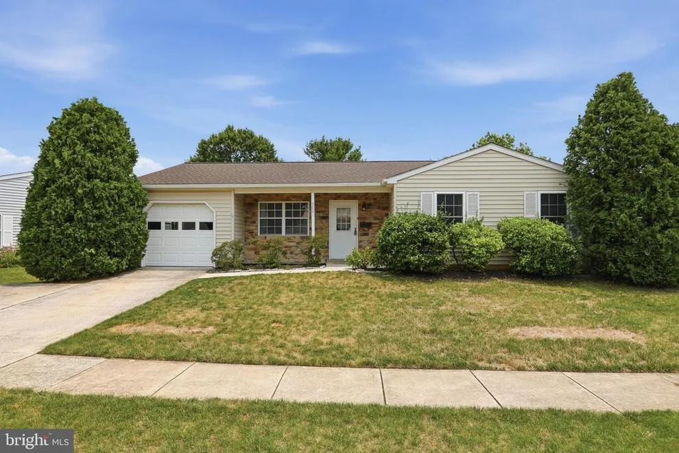 Unit for sale at 5661 CRABAPPLE DRIVE, FREDERICK, MD 21703