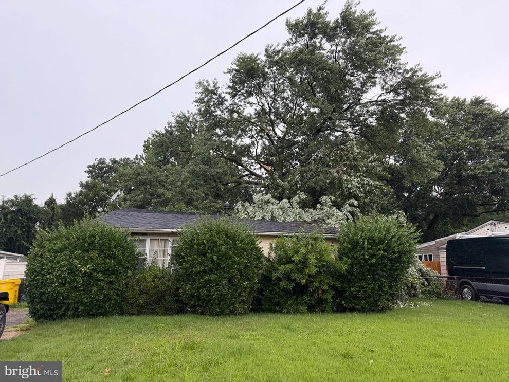 Unit for sale at 608 NEW JERSEY AVENUE NE, GLEN BURNIE, MD 21060