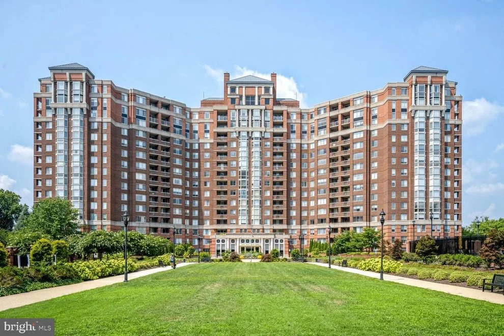 Unit for sale at 5809 NICHOLSON LANE, ROCKVILLE, MD 20852