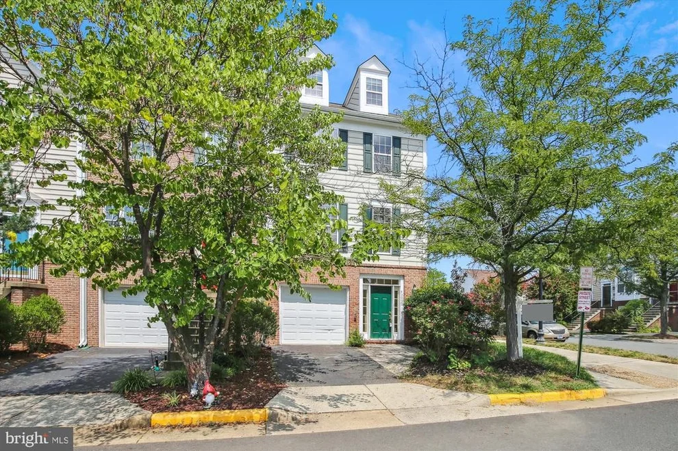 Unit for sale at 43092 FRANCIS SQUARE, CHANTILLY, VA 20152