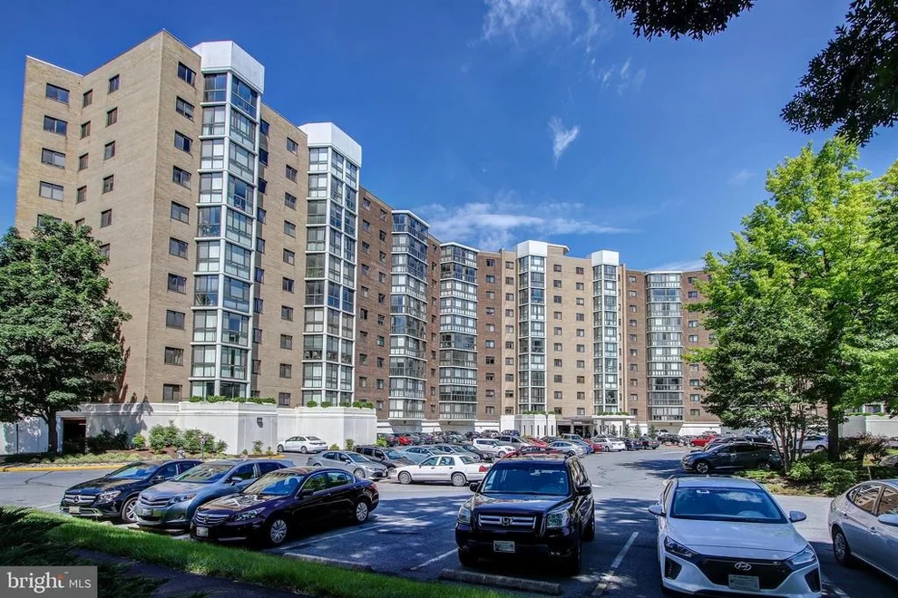 Unit for sale at 15115 INTERLACHEN DRIVE, SILVER SPRING, MD 20906