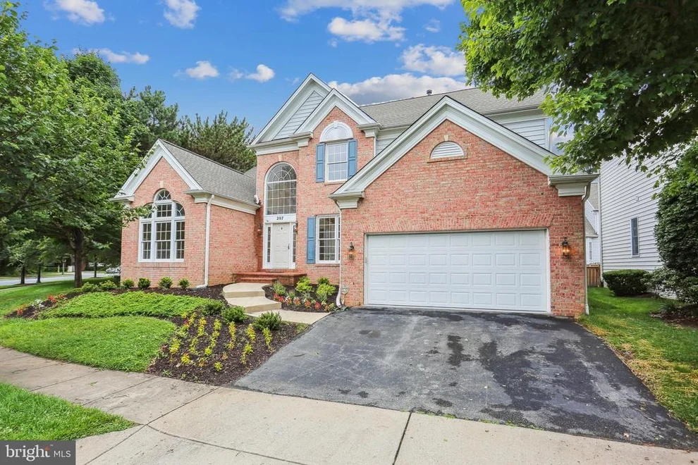 Unit for sale at 207 PRETTYMAN DRIVE, ROCKVILLE, MD 20850