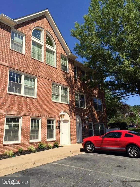 Unit for sale at 9673 MAIN STREET, FAIRFAX, VA 22031