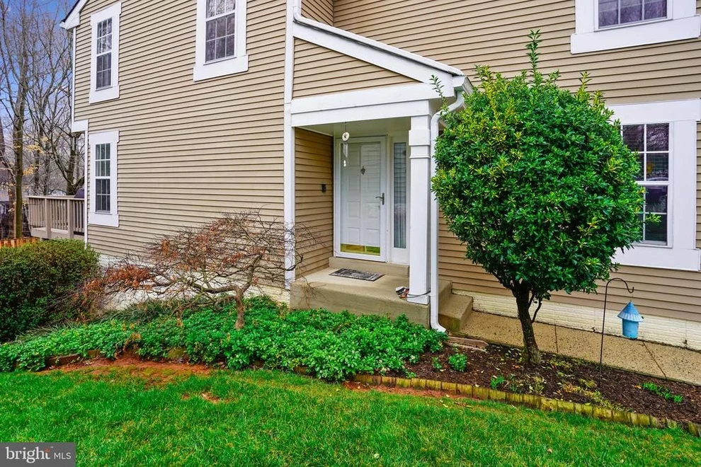 Unit for sale at 15255 STREAMSIDE COURT, DUMFRIES, VA 22025