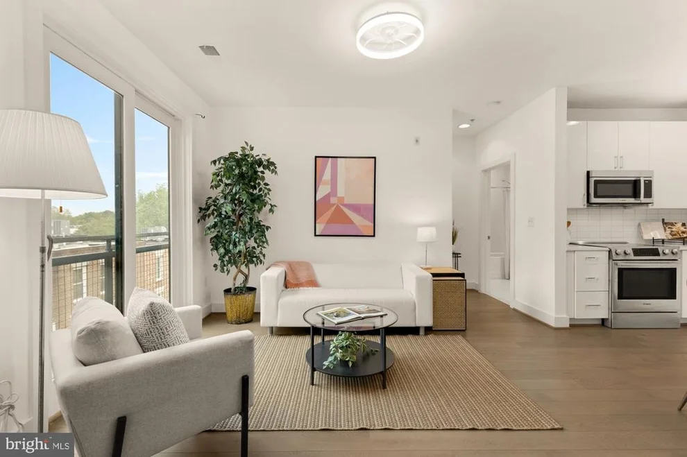 Unit for sale at 1500 PENNSYLVANIA AVENUE SE, WASHINGTON, DC 20003