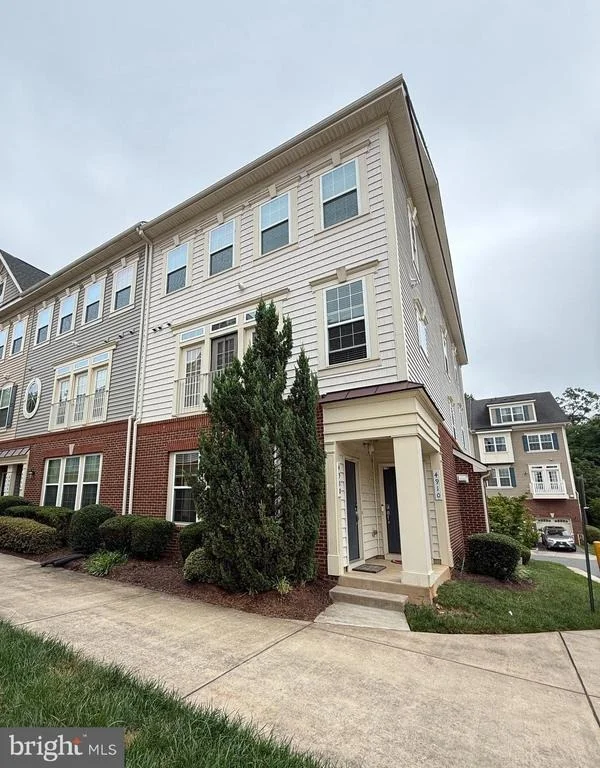 Unit for sale at 4908 DANE RIDGE CIRCLE, WOODBRIDGE, VA 22193