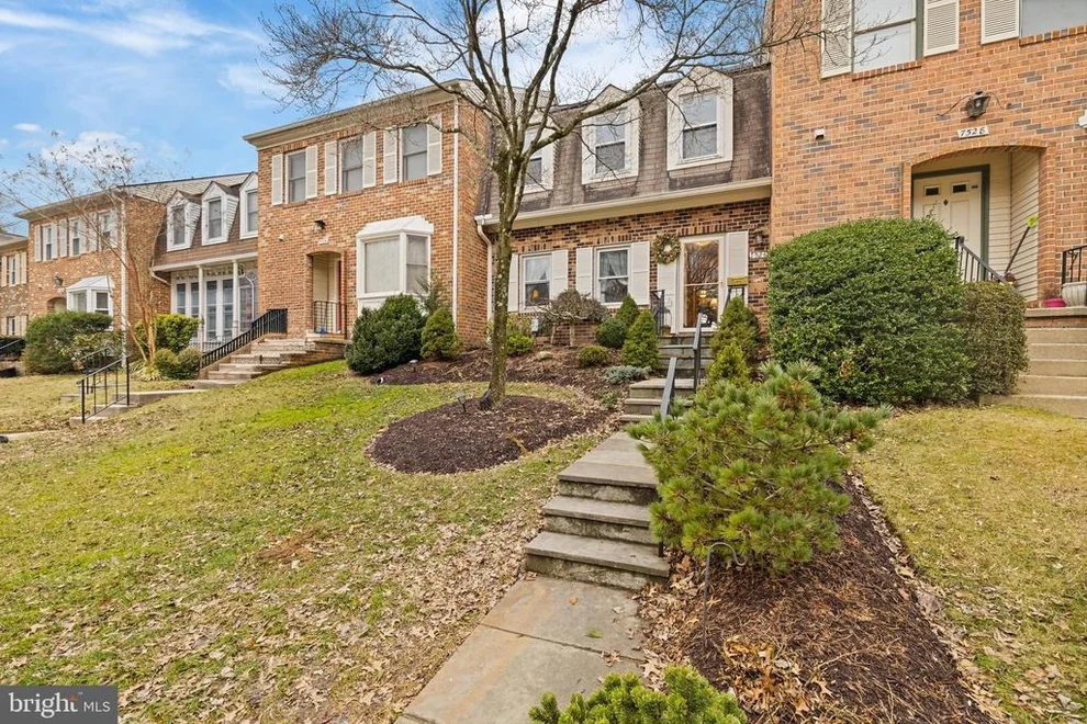 Unit for sale at 7526 CODDLE HARBOR LANE, POTOMAC, MD 20854