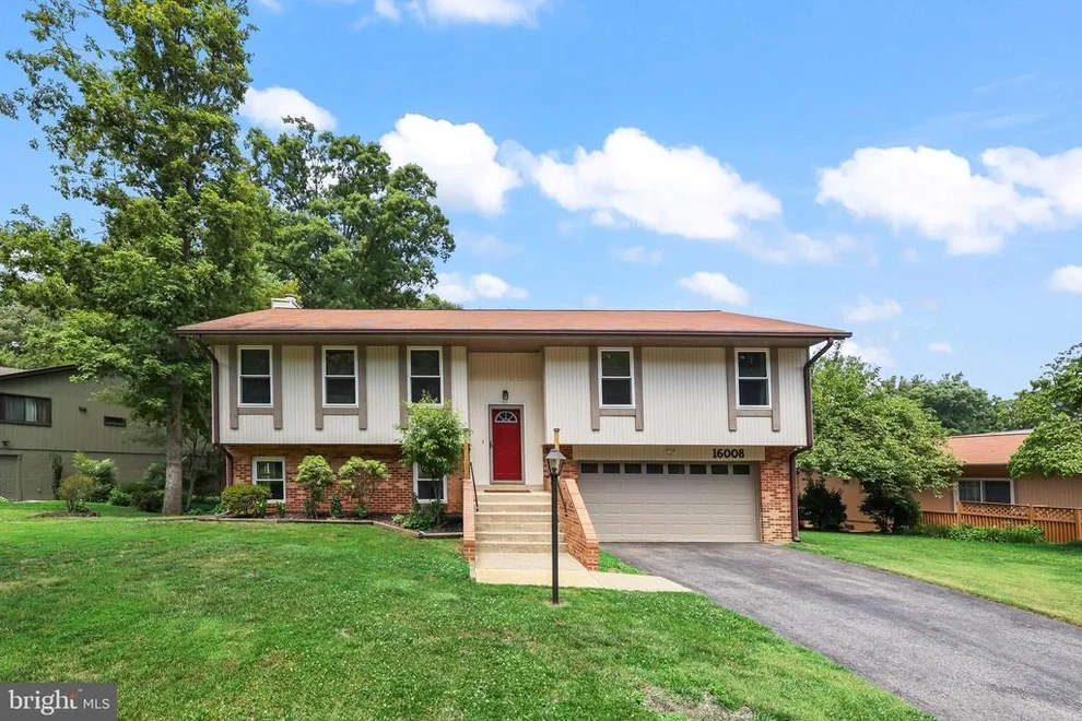 Unit for sale at 16008 FAIRWAY DRIVE, DUMFRIES, VA 22025