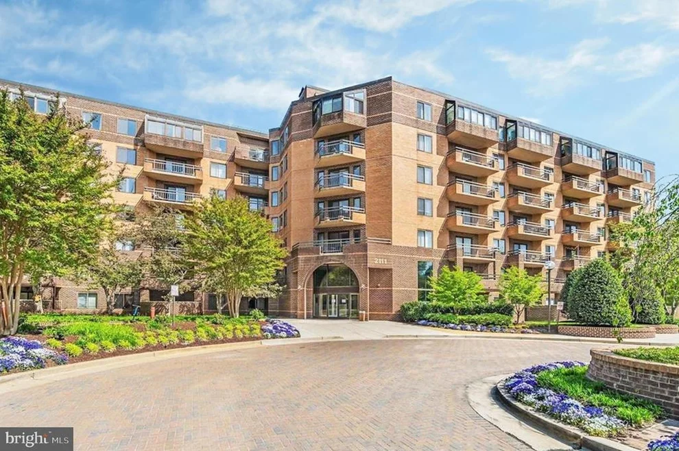 Unit for sale at 2111 WISCONSIN AVENUE NW, WASHINGTON, DC 20007