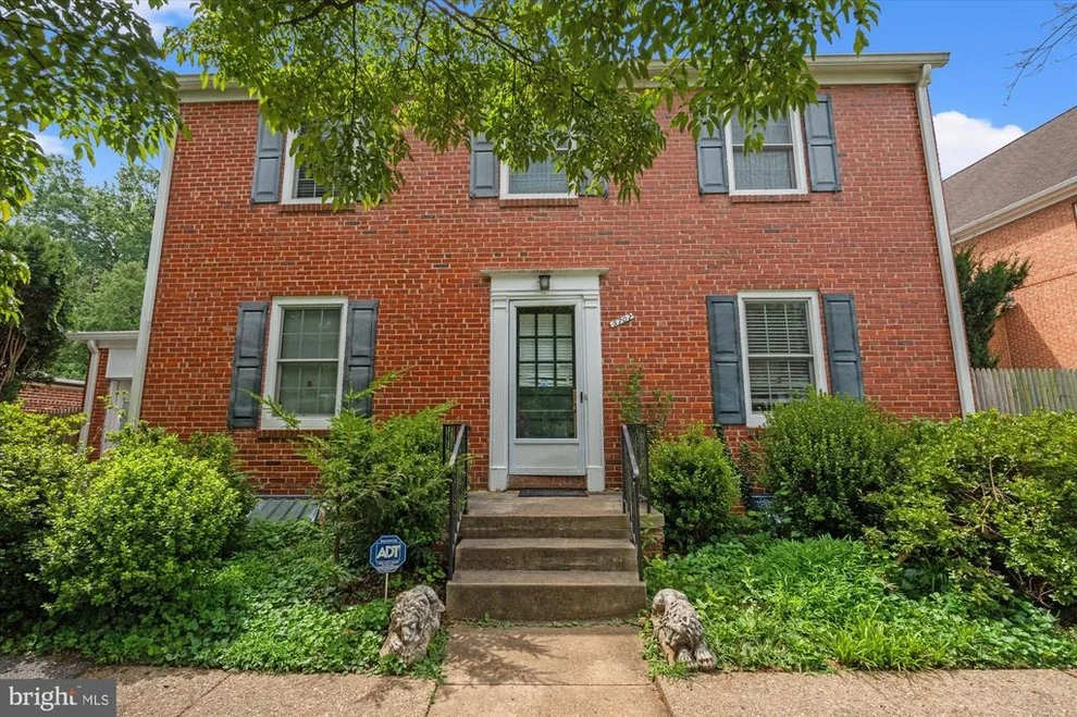 Unit for sale at 5702 MAIDEN LANE, BETHESDA, MD 20817