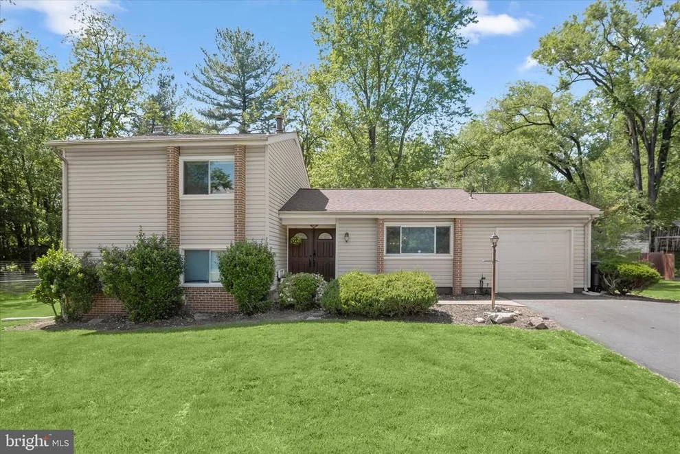 Unit for sale at 17701 MILLCREST DRIVE, DERWOOD, MD 20855