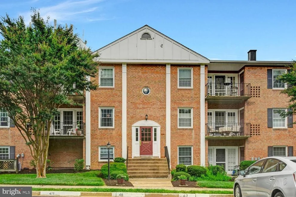 Unit for sale at 3961 LYNDHURST DRIVE, FAIRFAX, VA 22031