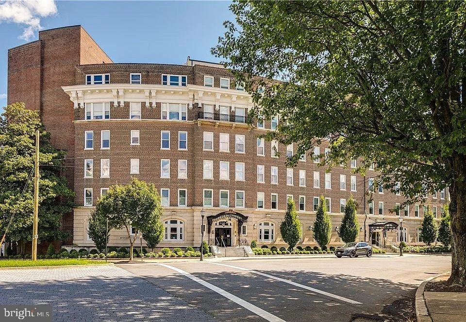 Unit for sale at 413 STUART CIRCLE, RICHMOND, VA 23220