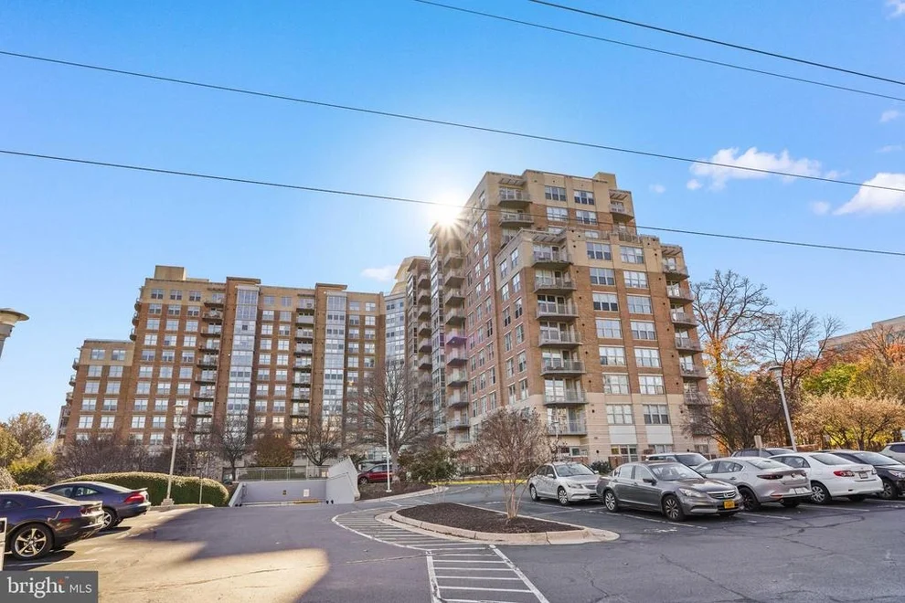 Unit for sale at 11800 SUNSET HILLS ROAD, RESTON, VA 20190