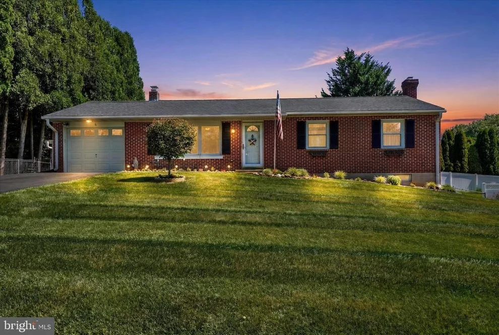 Unit for sale at 6 WASHINGTON ROAD, NEW FREEDOM, PA 17349