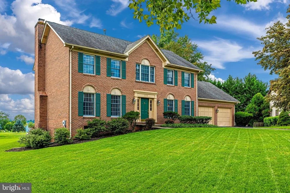 Unit for sale at 205 TANGLEWOOD COURT, WALKERSVILLE, MD 21793