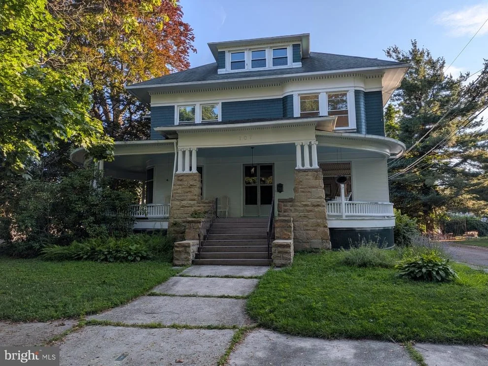 Unit for sale at 107 YORK AVENUE, WEST PITTSTON, PA 18643