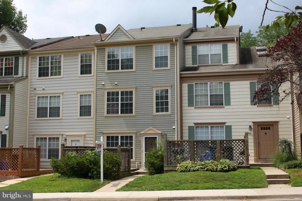 Unit for sale at 13627 WINTERSPOON LANE, GERMANTOWN, MD 20874