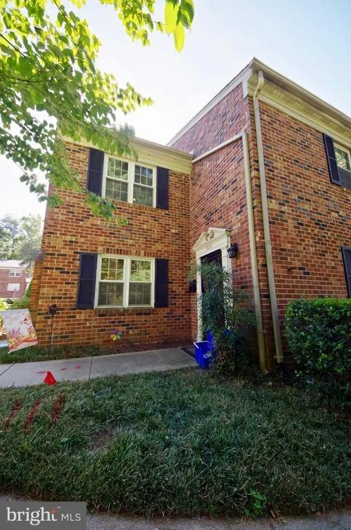 Unit for sale at 904 COLLEGE PARKWAY, ROCKVILLE, MD 20850