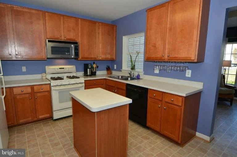 Unit for sale at 8988 BENCHMARK LANE, BRISTOW, VA 20136