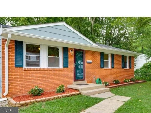 Unit for sale at 4125 GARDENSEN DRIVE, WOODBRIDGE, VA 22193