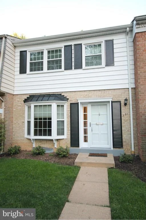 Unit for sale at 331 CENTER STREET N, VIENNA, VA 22180