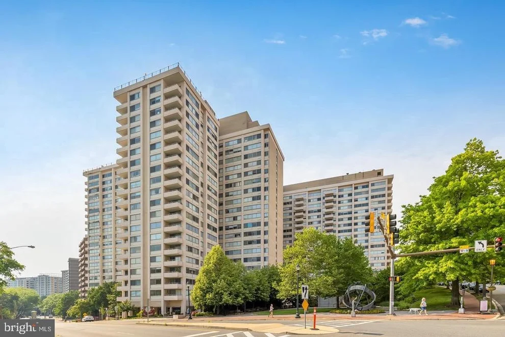 Unit for sale at 4515 WILLARD AVENUE, CHEVY CHASE, MD 20815
