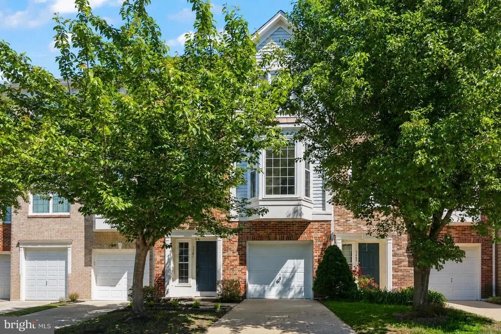 Unit for sale at 3641 BRACKNELL DRIVE, WOODBRIDGE, VA 22192