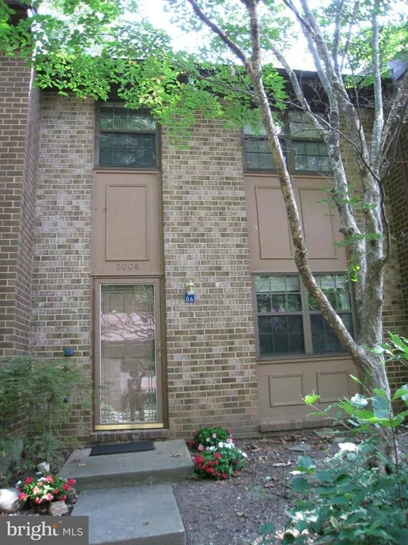 Unit for sale at 2006 HEADLANDS CIRCLE, RESTON, VA 20191