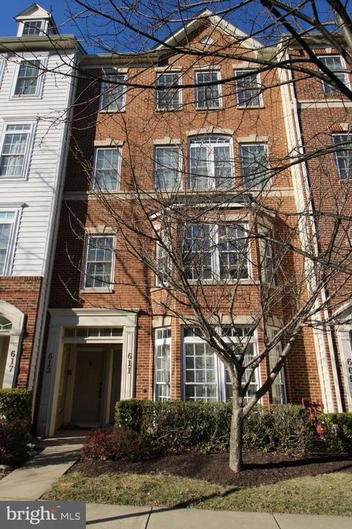 Unit for sale at 611 WHETSTONE GLEN STREET, GAITHERSBURG, MD 20877