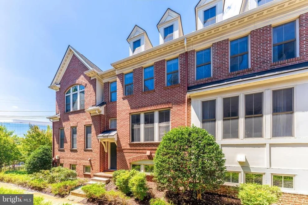Unit for sale at 2619 S KENMORE COURT, ARLINGTON, VA 22206