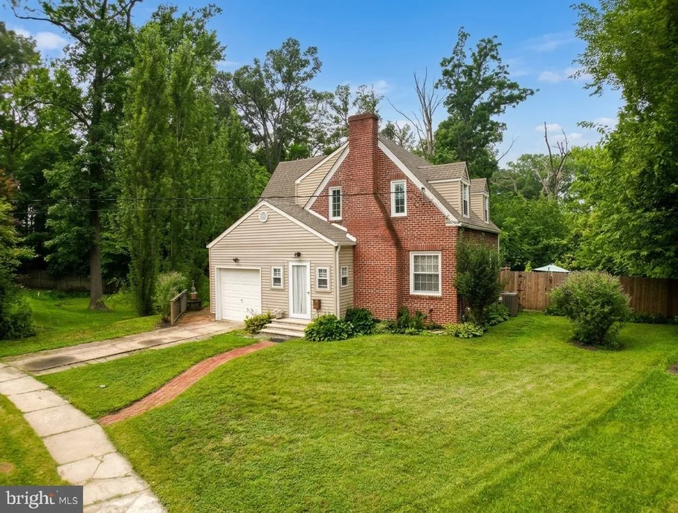 Unit for sale at 52 DEVON ROAD, MOUNT HOLLY, NJ 08060