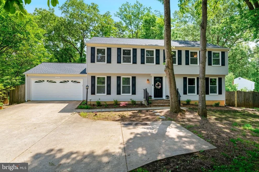 Unit for sale at 15919 FAIRWAY DRIVE, DUMFRIES, VA 22025