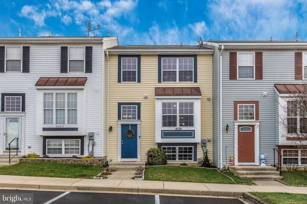 Unit for sale at 5639 QUEEN ANNE COURT, NEW MARKET, MD 21774