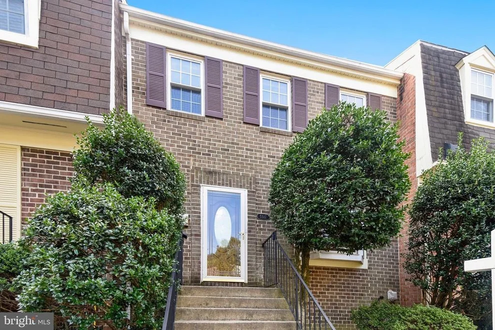 Unit for sale at 5517 WINFORD COURT, FAIRFAX, VA 22032